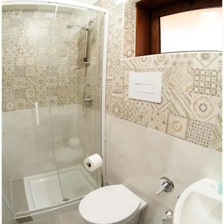 Beb Marina Bed & Breakfast 3*