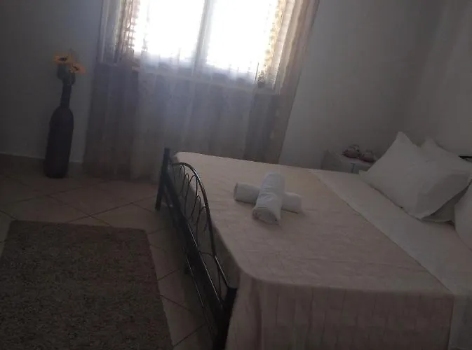 Beb Marina 3* טורטורה